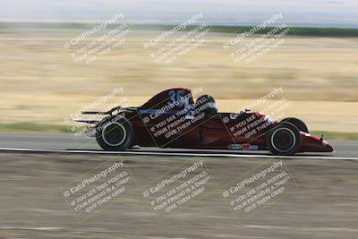 media/Jun-01-2024-CalClub SCCA (Sat) [[0aa0dc4a91]]/Group 4/Race/